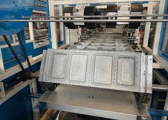เครื่องใช้บนโต๊ะอาหารขึ้นรูปเครื่องอัดขึ้นรูปอัตโนมัติหลายชั้น Co Extrusion เสร็จสมบูรณ์ในขั้นตอนเดียว